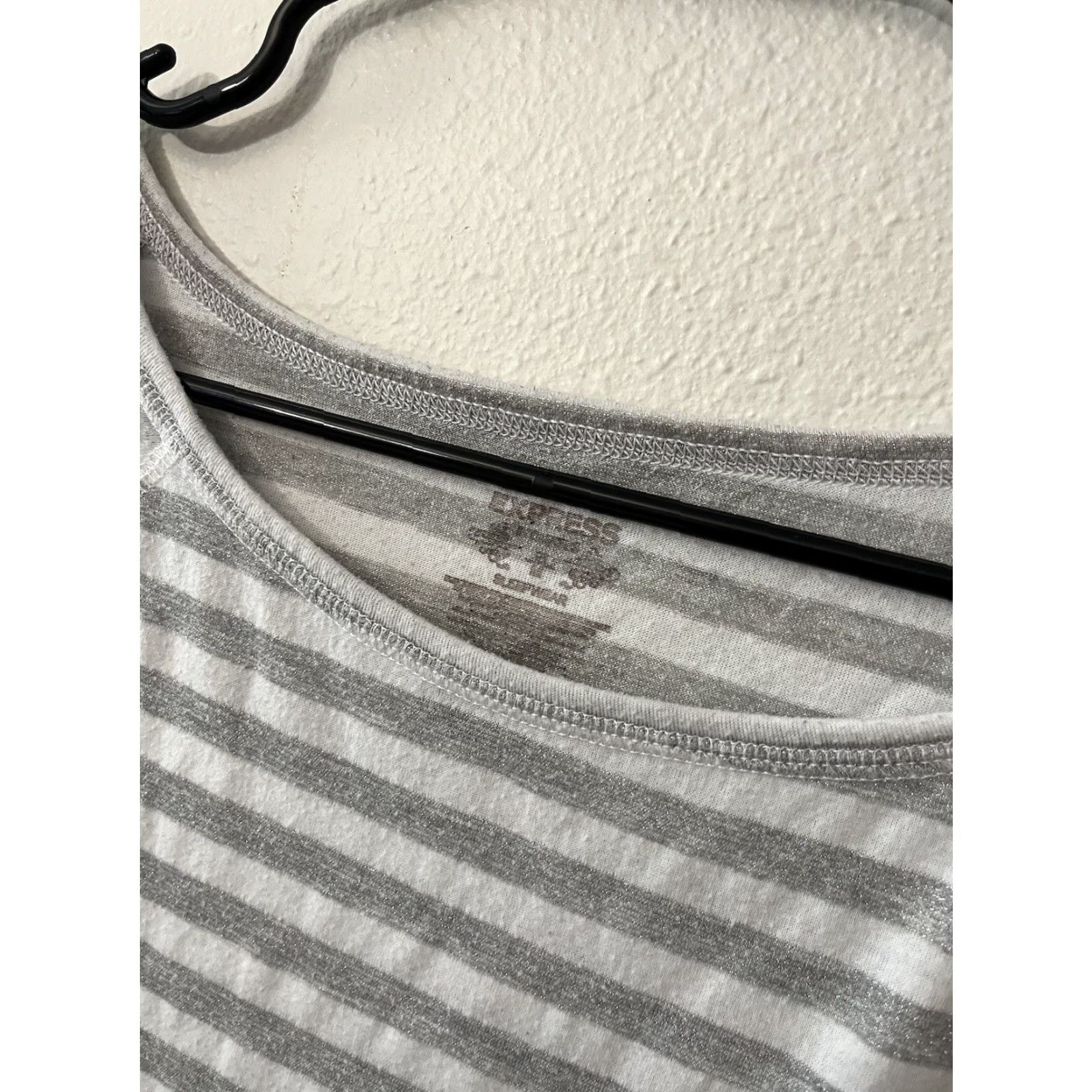 Express Express Pajama Top Striped White Gray Tee Women M Medium Sleepwear Top Size M / US 6-8 / IT 42-44 - 3 Thumbnail