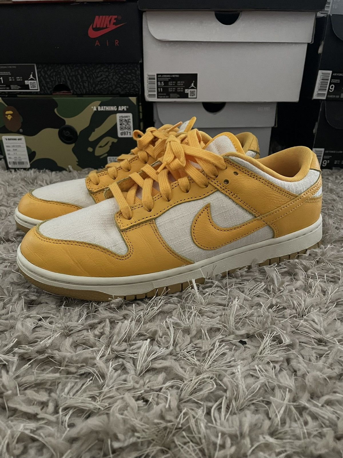 Nike Nike Dunk Low University Gold Coconut Milk Size US 10 / EU 43 - 1 Thumbnail