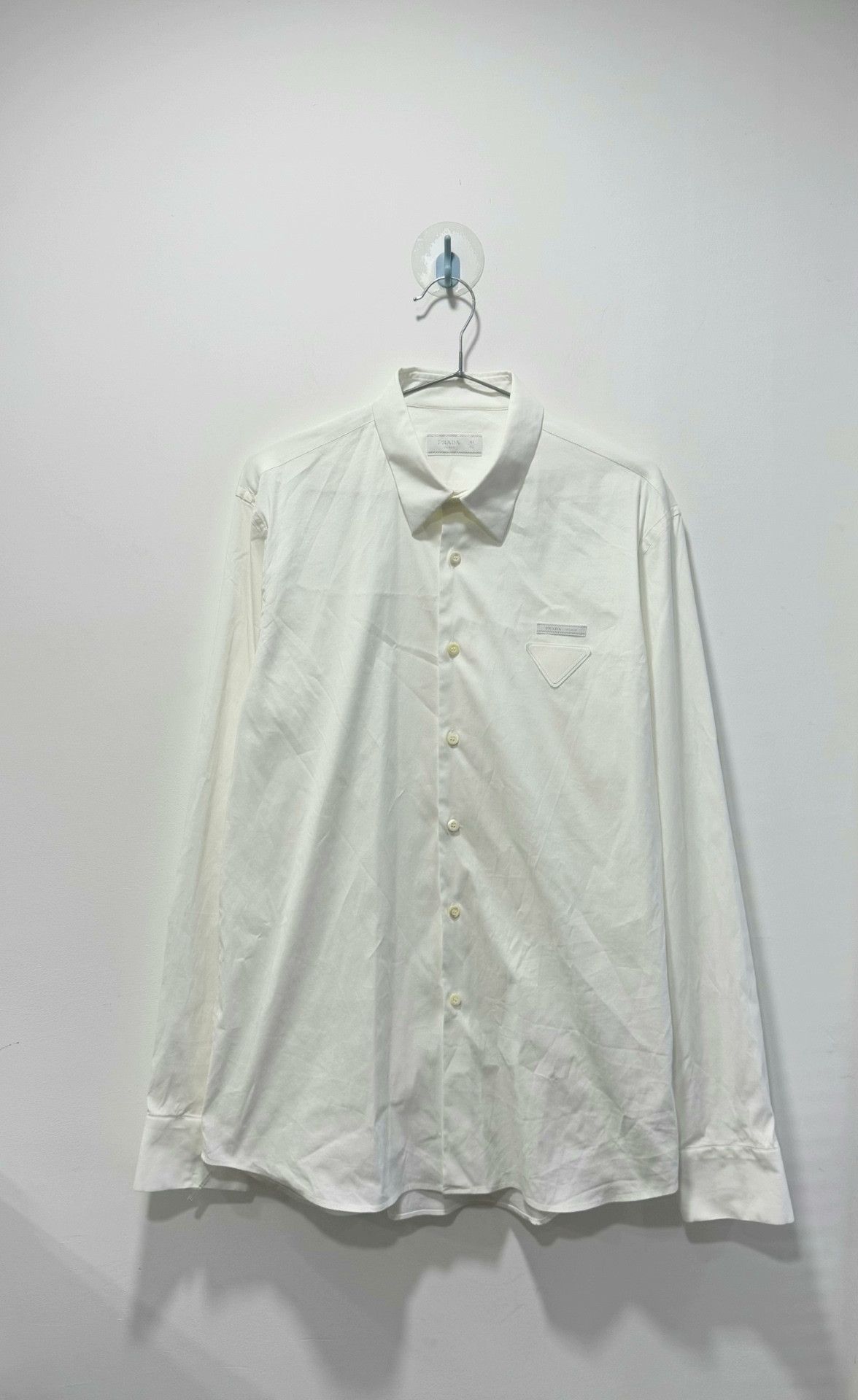 Prada Prada White Triangle Logo Shirt 42 Size US XS / EU 42 / 0 - 1 Thumbnail
