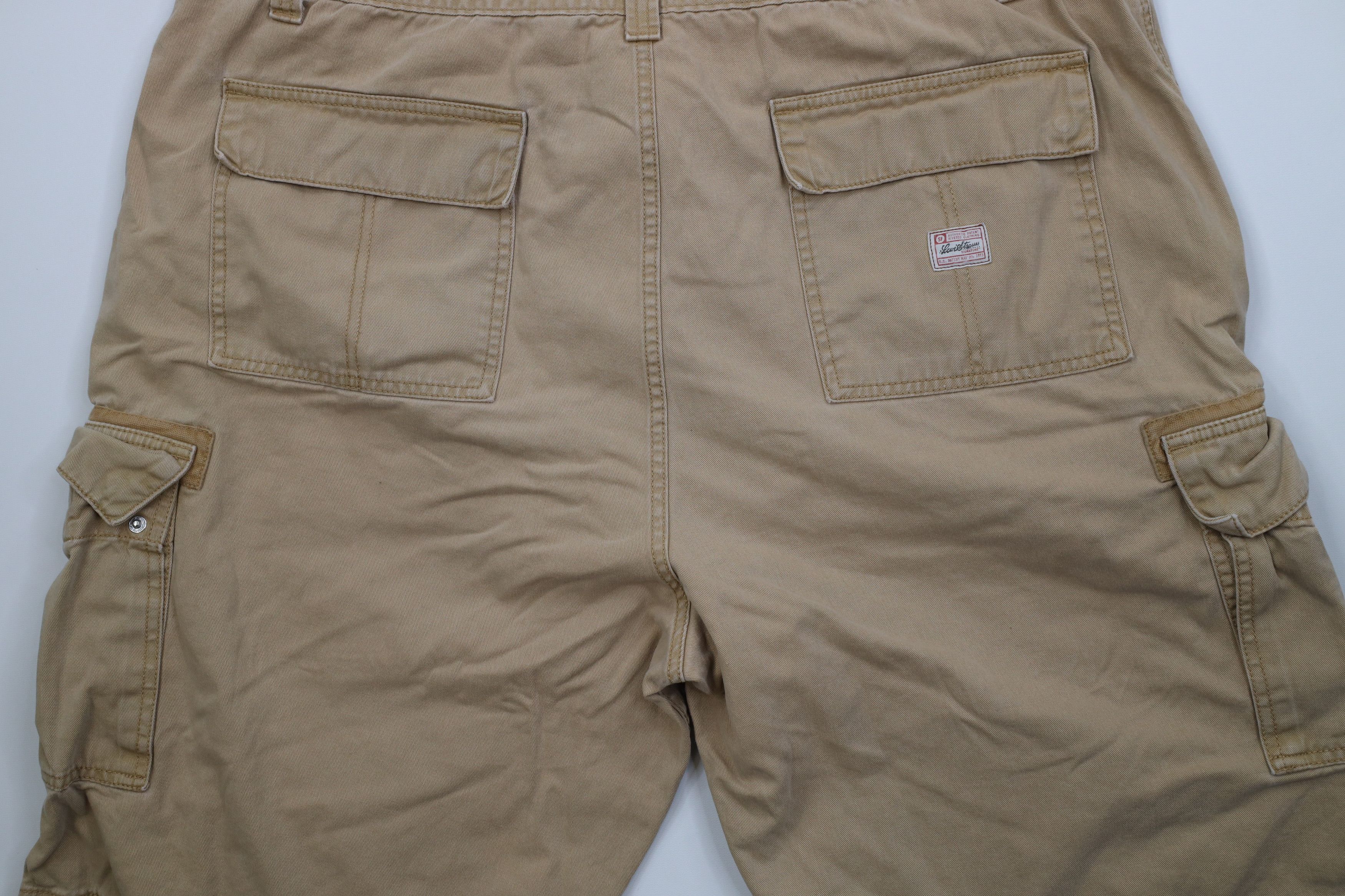 Levi's Vintage Y2K 2004 Levis Faded Baggy Cargo Shorts Brown Cotton Size US 44 / EU 60 - 11 Thumbnail