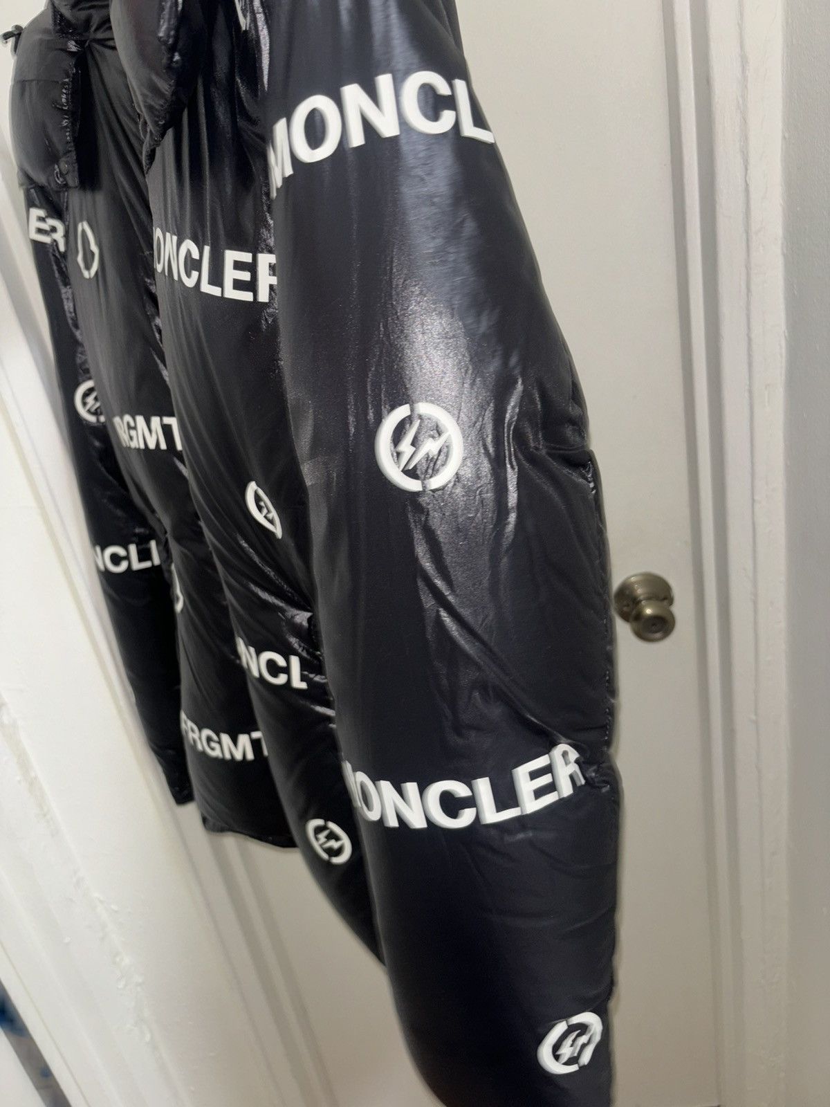 Fragment Design Moncler x Fragment MAYCONNE GIUBBOTTO down jacket Size US M / EU 48-50 / 2 - 4 Thumbnail