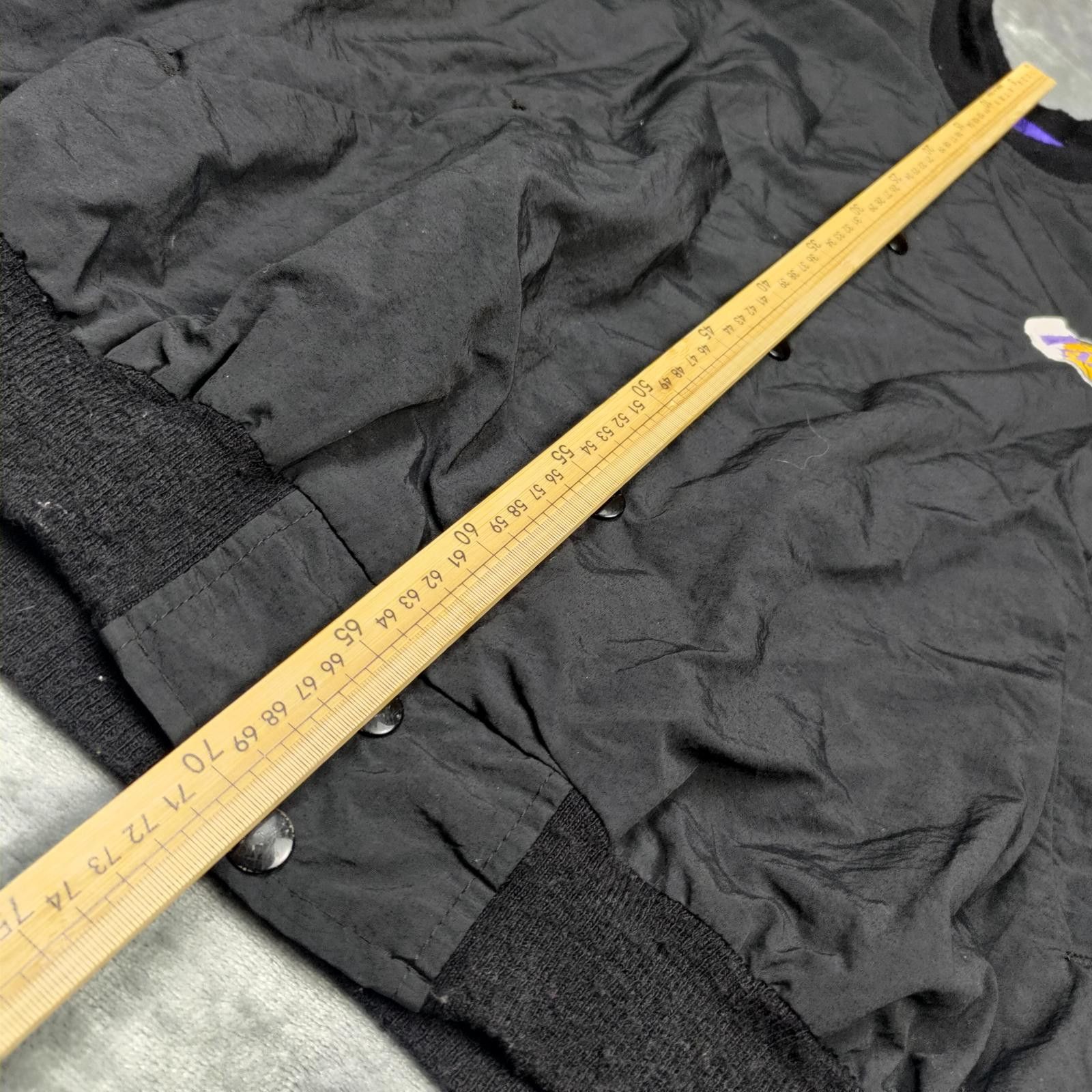 Starter Vintage Starter NBA Los Angeles Lakers Black Nylon Jacket Size US L / EU 52-54 / 3 - 6 Thumbnail