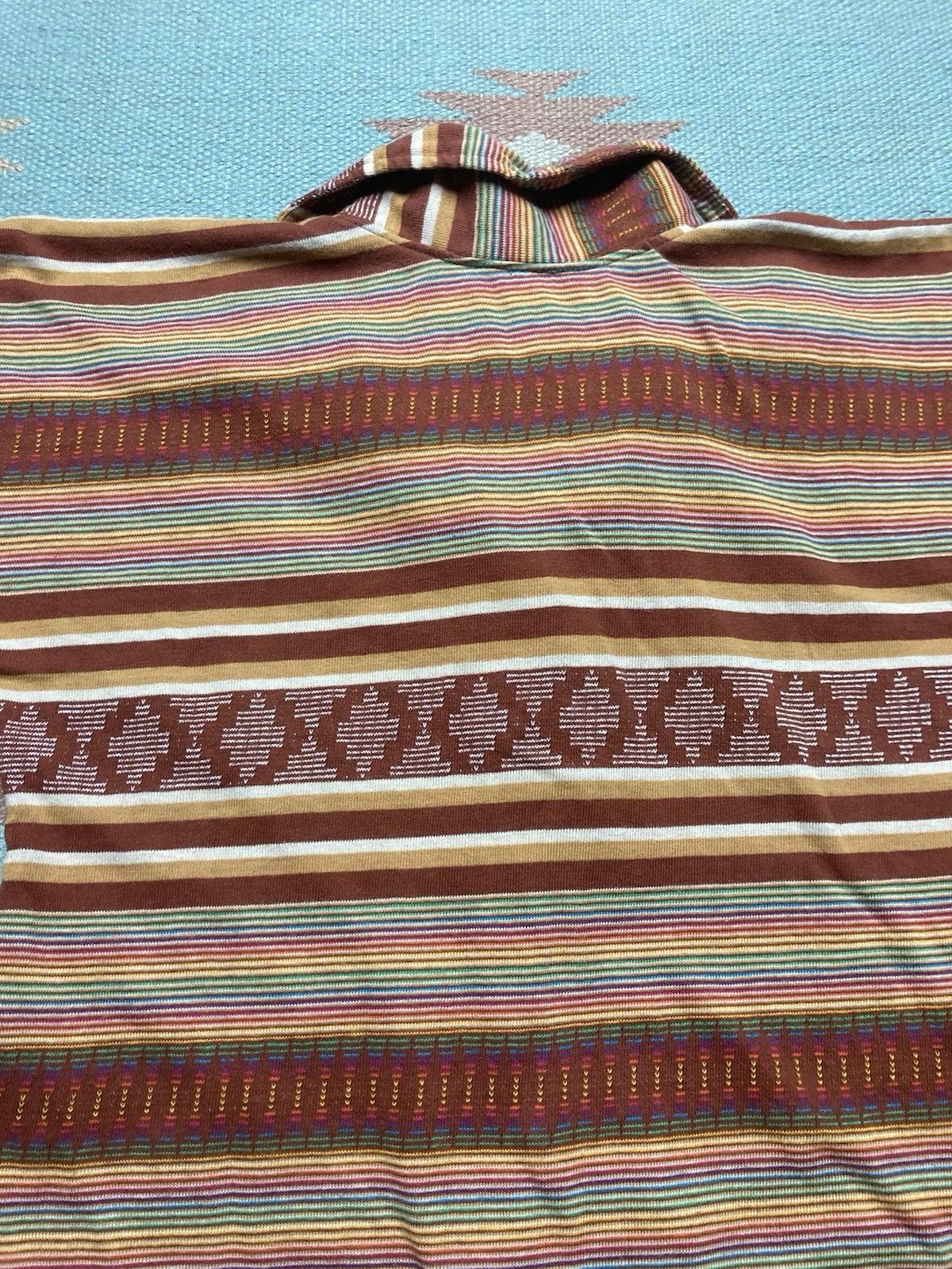Vintage 70s polo shirt aztec striped hippie boho women’s M boxy crop Size M / US 6-8 / IT 42-44 - 7 Thumbnail