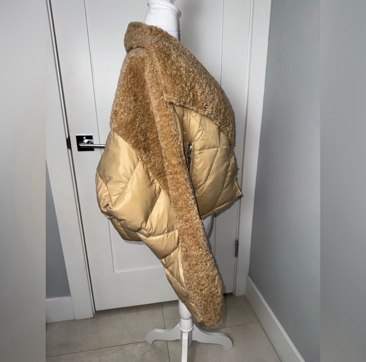 LAMARQUE LAMARQUE Sharon Mix Media Down Puffer Jacket in Caramel/ LRG Size L / US 10 / IT 46 - 8 Thumbnail