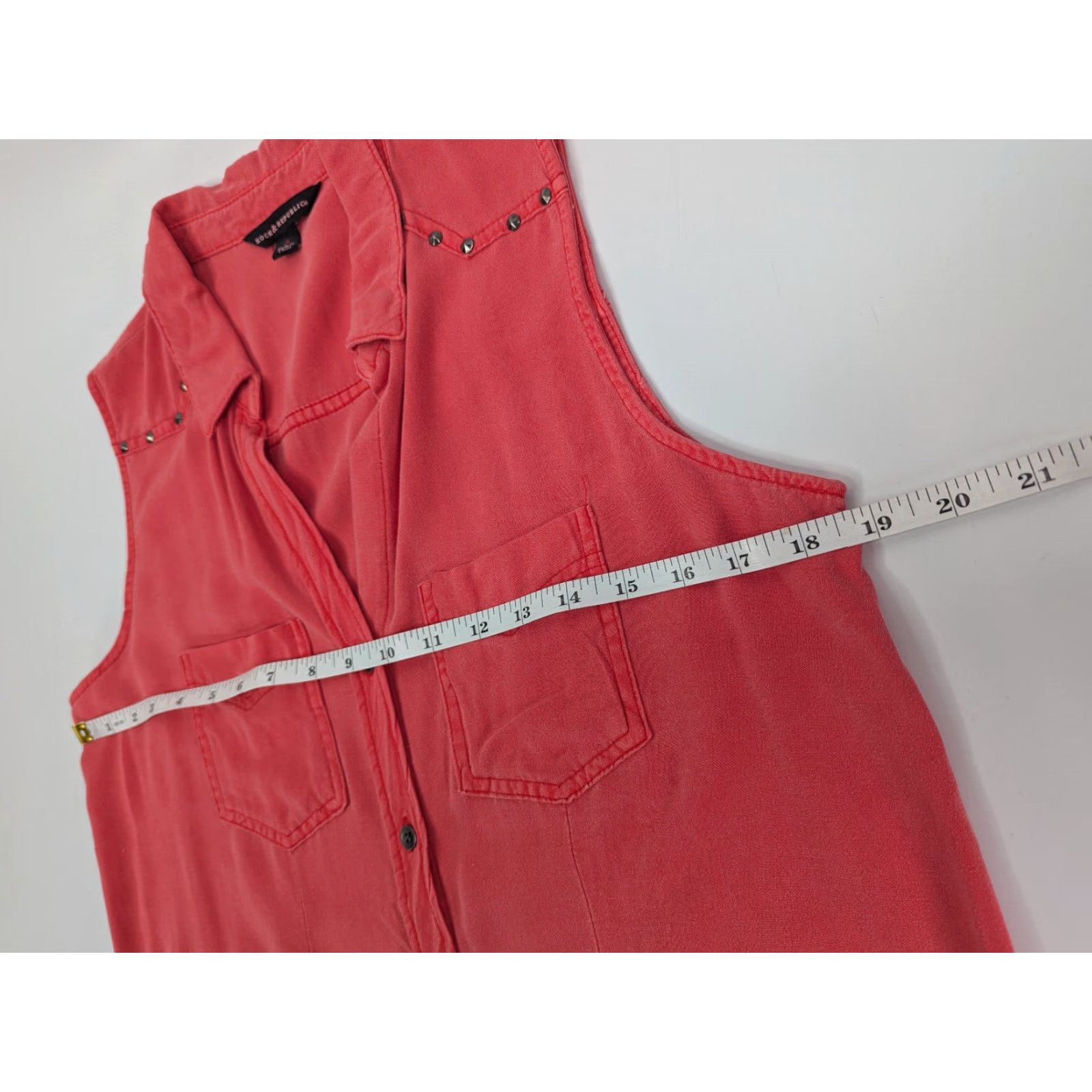Vintage Rock & Republic Women Tank Top Shirt Sleeveless Studded Button V-Neck Casual Size Small Rayon Size L / US 10 / IT 46 - 4 Thumbnail
