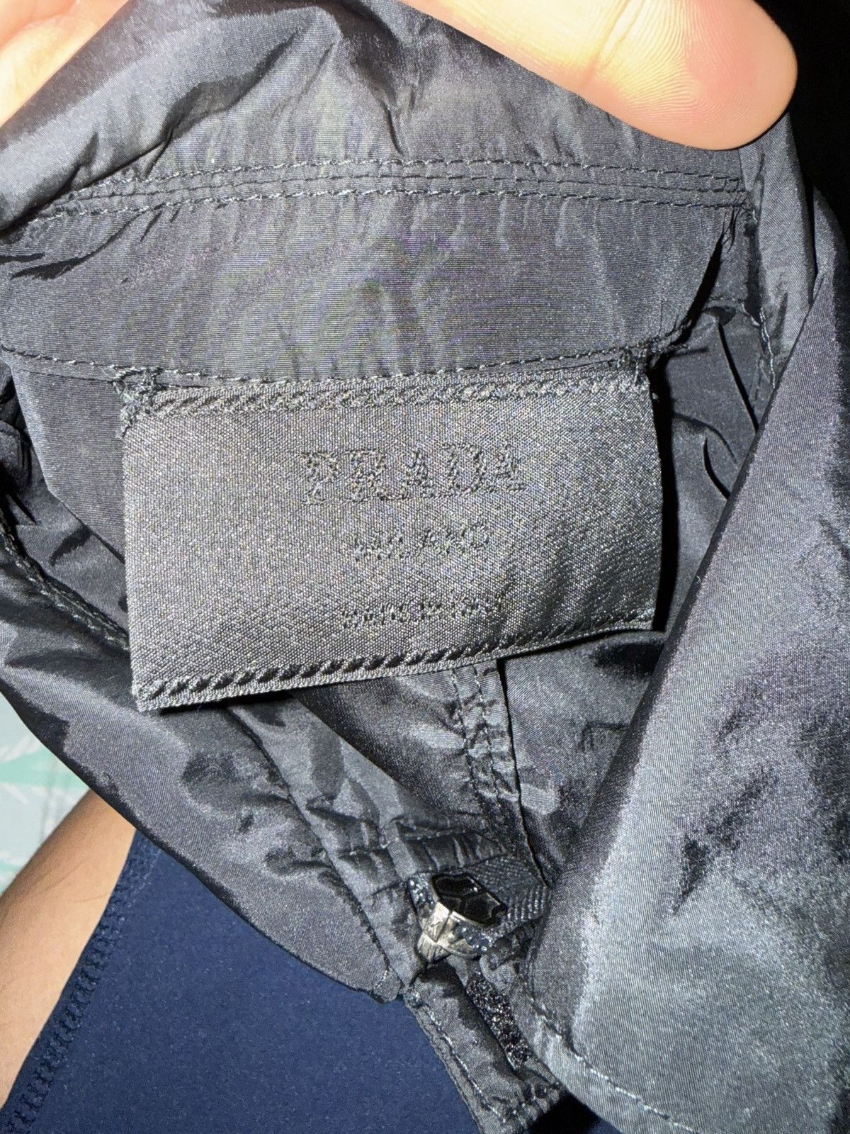 Prada Vintage Prada Nylon Long Coat W 2 Way Zip & Velcro Closure Size US XXS / EU 40 - 11 Thumbnail