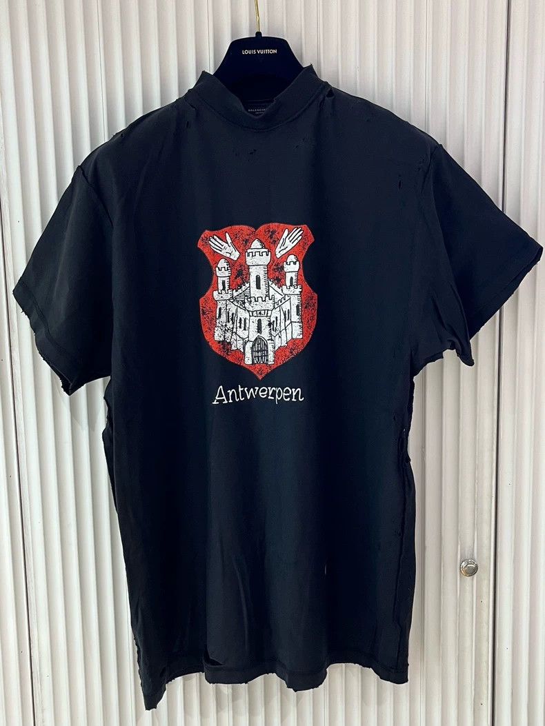 Balenciaga Balenciaga short sleeves Size US S / EU 44-46 / 1 - 1 Thumbnail