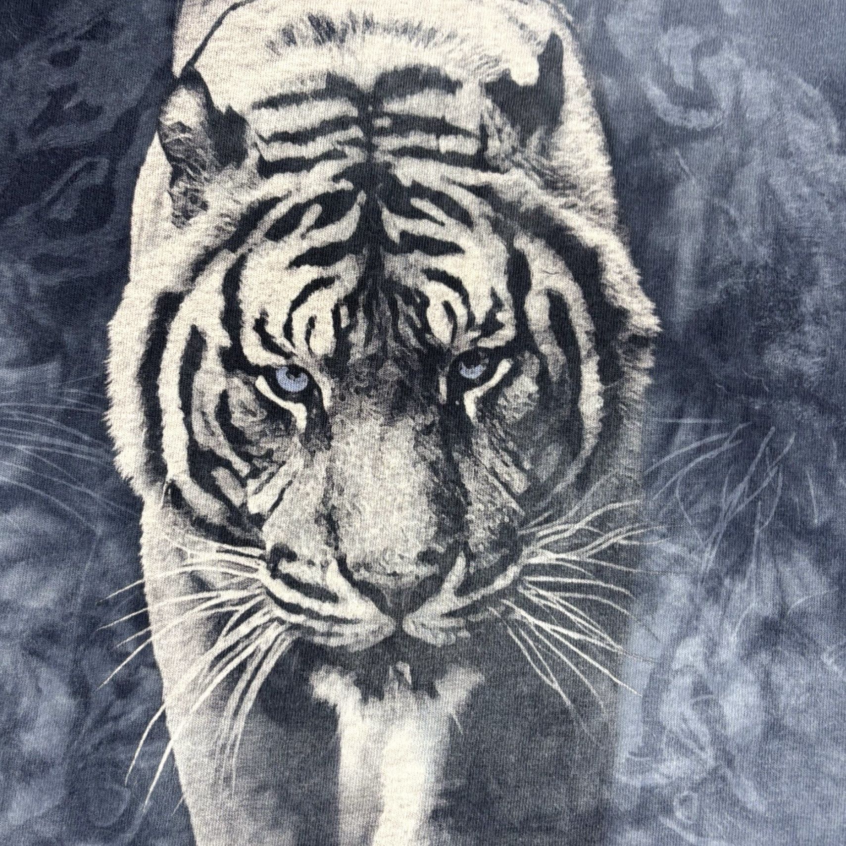 The Mountain VINTAGE The Mountain T Shirt Tiger Blue Tie Dye Wildlife Animal Shirt Adult M Blue Graphic Print Crew Neck Short Sleeve Men Size US M / EU 48-50 / 2 - 6 Thumbnail