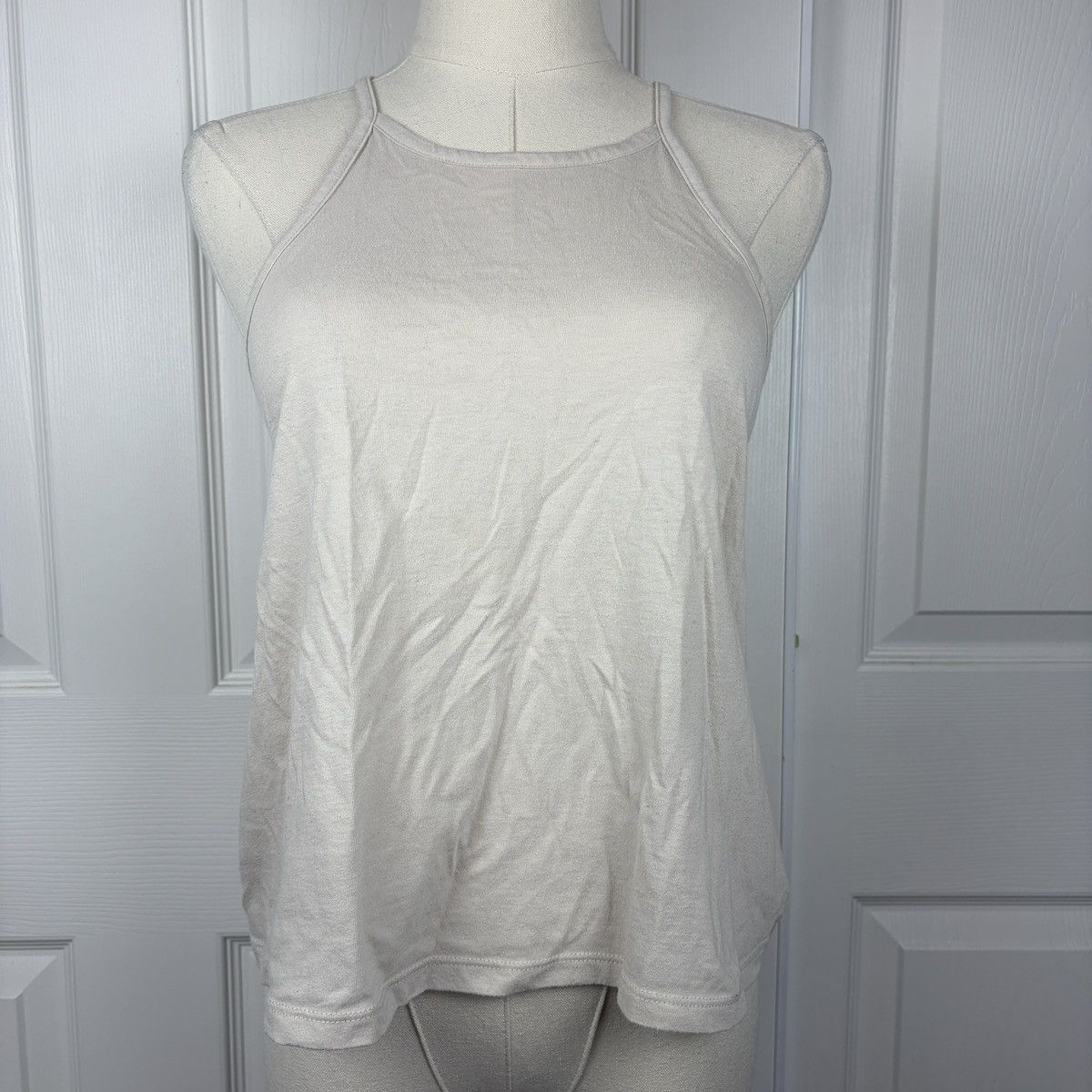 Old Navy Old navy cream flowy tank top Size XS / US 0-2 / IT 36-38 - 1 Thumbnail