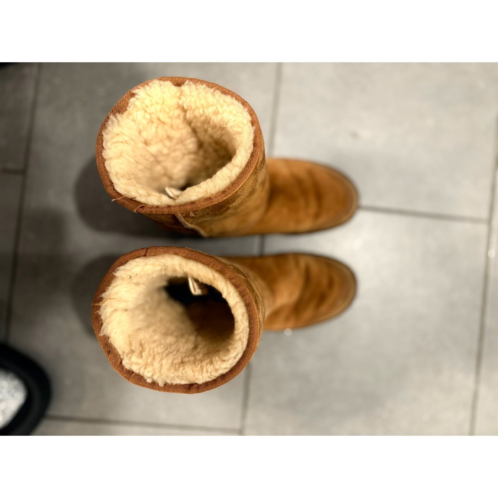 Ugg UGG Tan Suede Boots Short Height Chunky Rubber Sole Sz 6 Size US 6 / IT 36 - 7 Thumbnail
