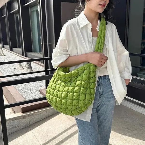 Japanese Brand × Vintage Quilted Padded Crossbody Bag for Women Size ONE SIZE - 3 Thumbnail