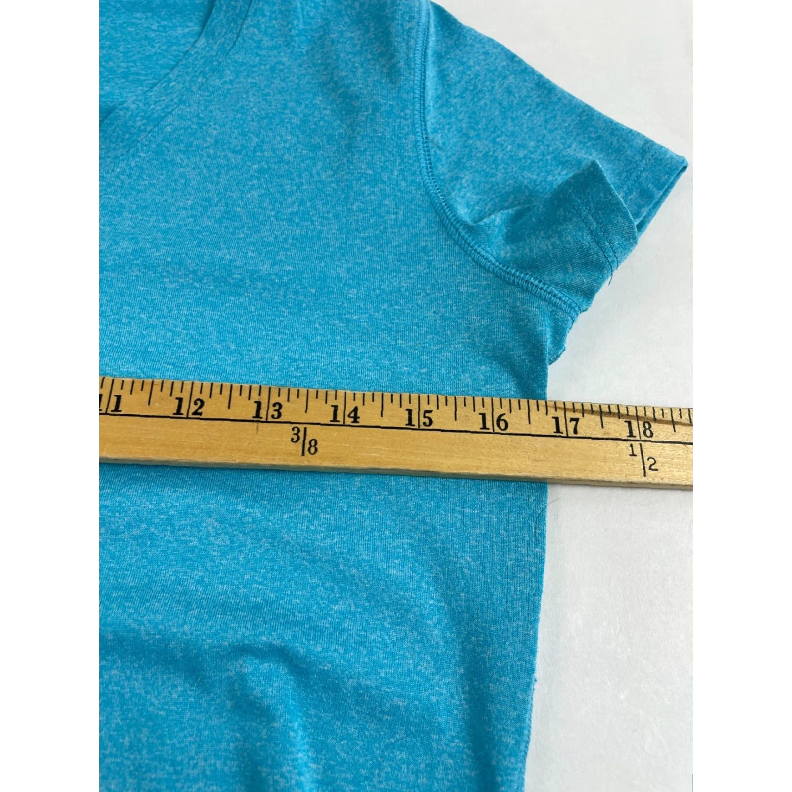 Champion Champion T-Shirt Women’s Small Blue Activewear Short Sleeve V-Neck Tee - Casual, Regular Fit Size S / US 4 / IT 40 - 3 Thumbnail