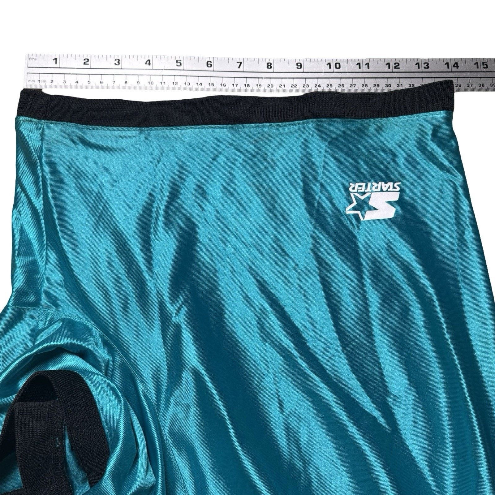 Starter Vintage Starter Vancouver Grizzlies Basketball Shorts L NWT Size US 30 / EU 46 - 6 Thumbnail