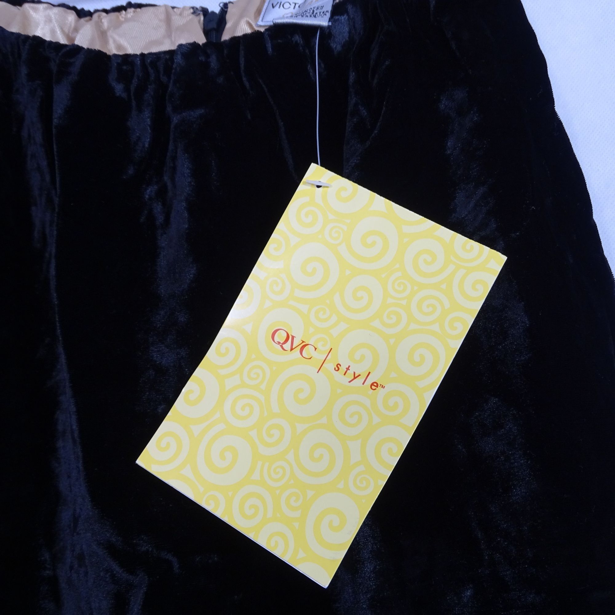 Other Vintage Victor Costa Occasion Black Velvet Skirt Size XS Size 24" / US 00 / IT 34 - 9 Thumbnail