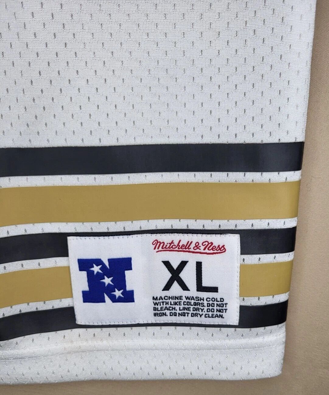 Mitchell & Ness Mitchell & Ness NFL New Orleans Saints Mesh Tank Top Size US XL / EU 56 / 4 - 4 Thumbnail