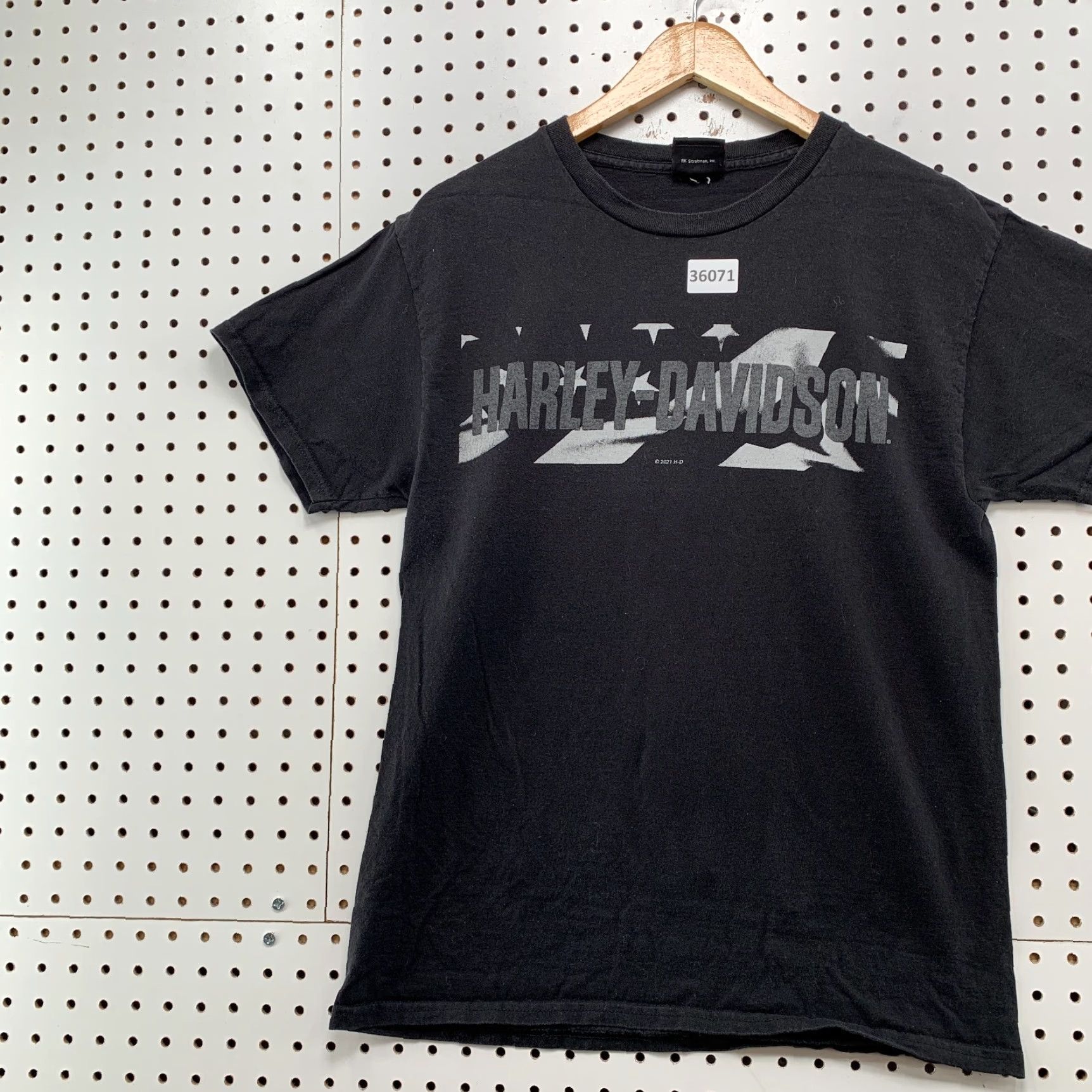 Harley Davidson VINTAGE Harley-Davidson Motorcycle Shirt Men’s Small Black Graphic Print 90s Oconomowoc Wisconsin Size US S / EU 44-46 / 1 - 4 Thumbnail