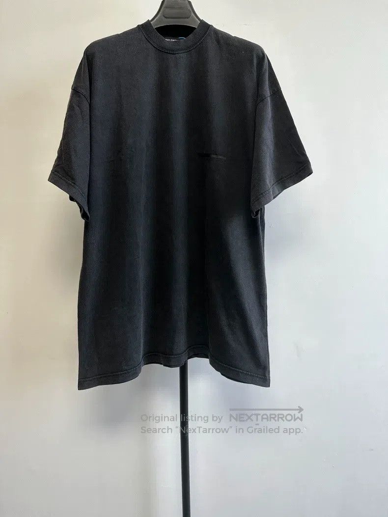Balenciaga Balenciaga Strikethrough Letter Printed Solid Color Round Size US S / EU 44-46 / 1 - 1 Thumbnail