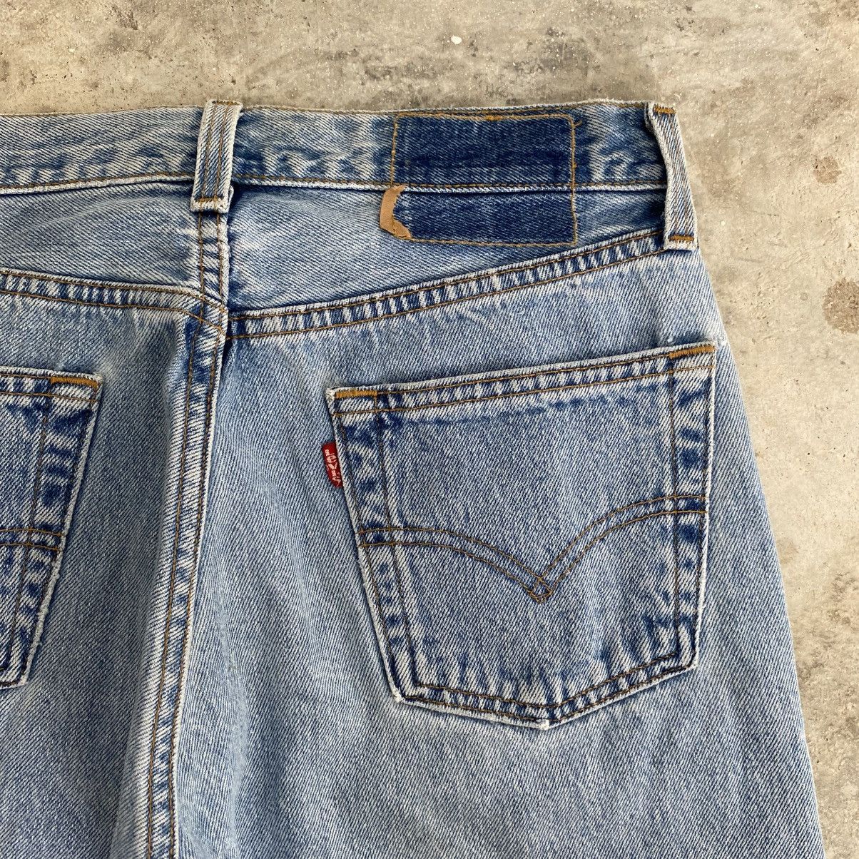 Levi's Vintage 90’s Levis 501 Faded Stonewashed Blue Denim Jeans Size US 28 / EU 44 - 12 Thumbnail