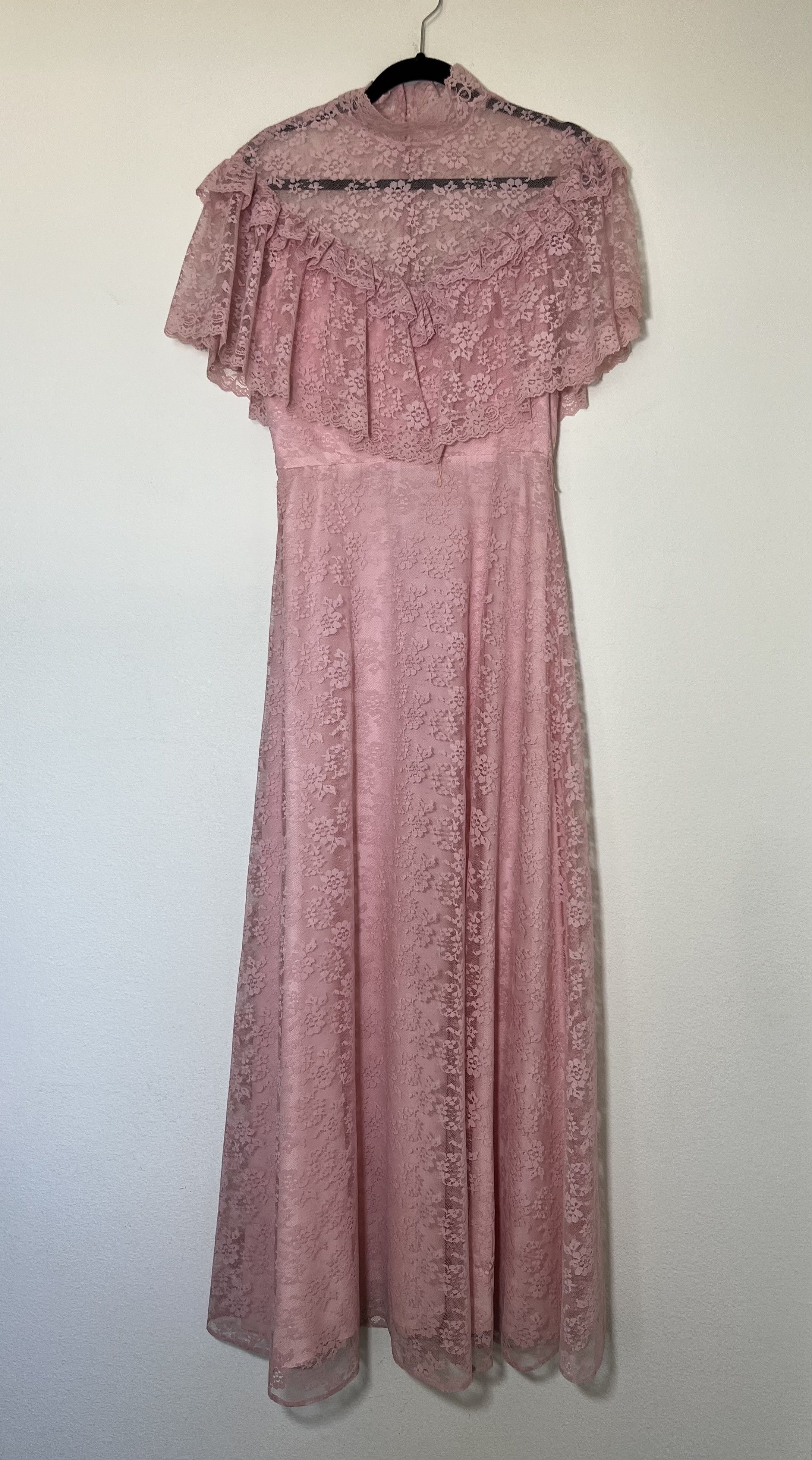 Vintage 60's-70's Light Pink Floral Lace Floor Length Gown