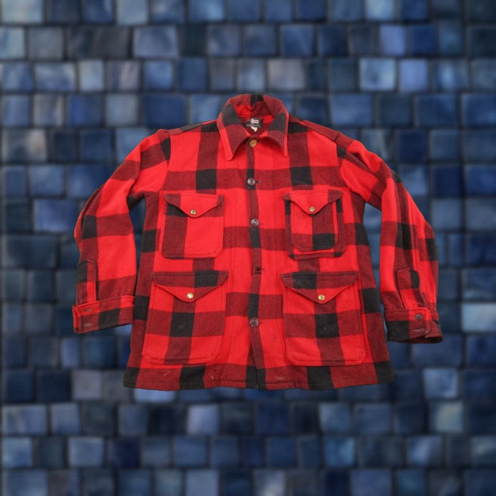 Vintage VINTAGE Woolrich Jacket Overcoat 44 Red Plaid Wool 100% Wool Buffalo Mackinaw Hunting USA Mens Size US S / EU 44-46 / 1 - 1 Thumbnail