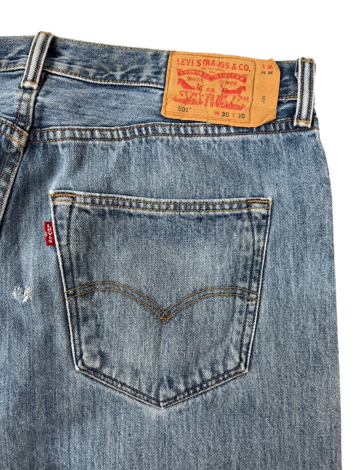 Levi's Vintage Paint Dirty Light Wash Levis 501 Jeans Size US 35 - 10 Thumbnail