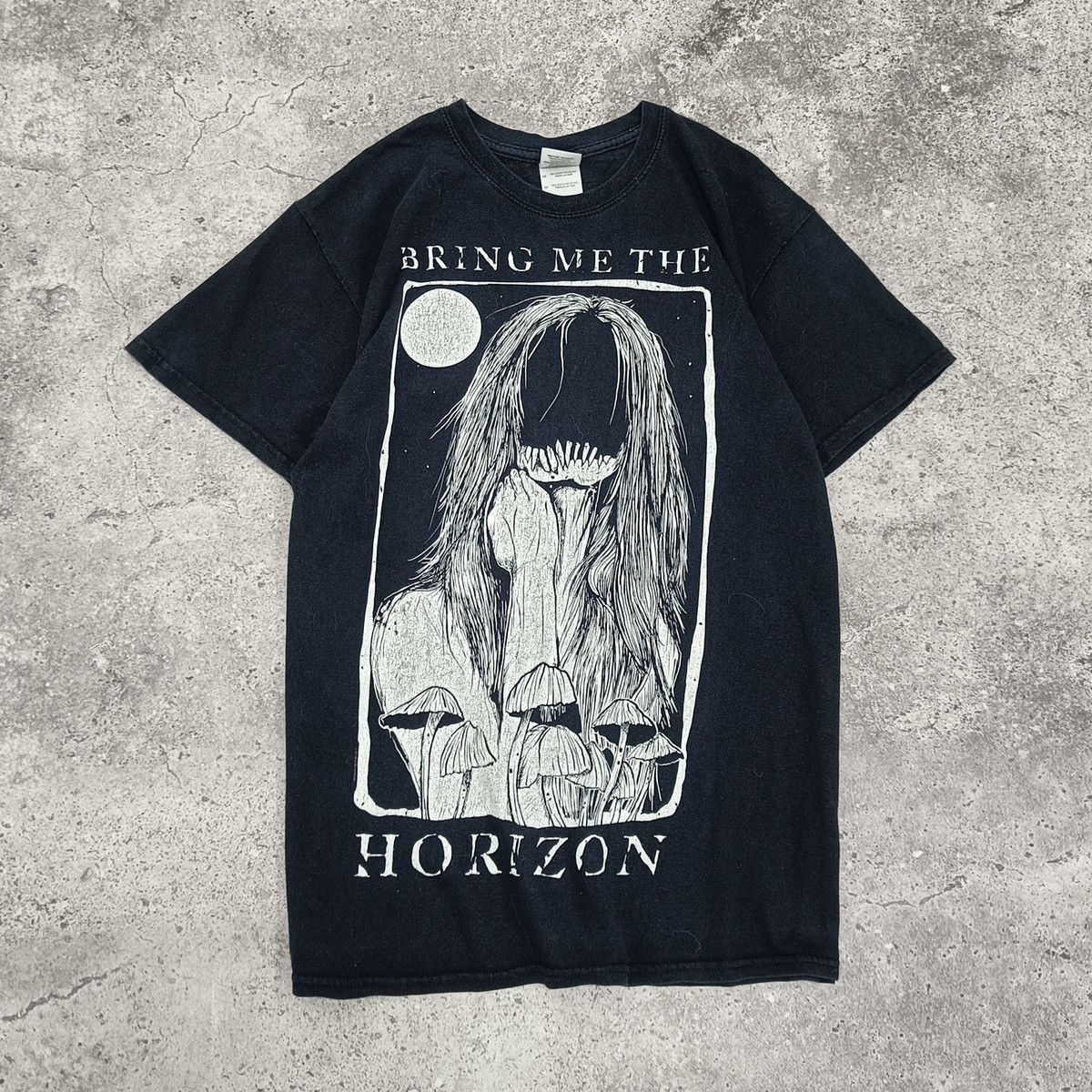Band Tees Vintage 00s Bring Me The Horizon BMTH tee y2k rare Horror Size US M / EU 48-50 / 2 - 1 Thumbnail