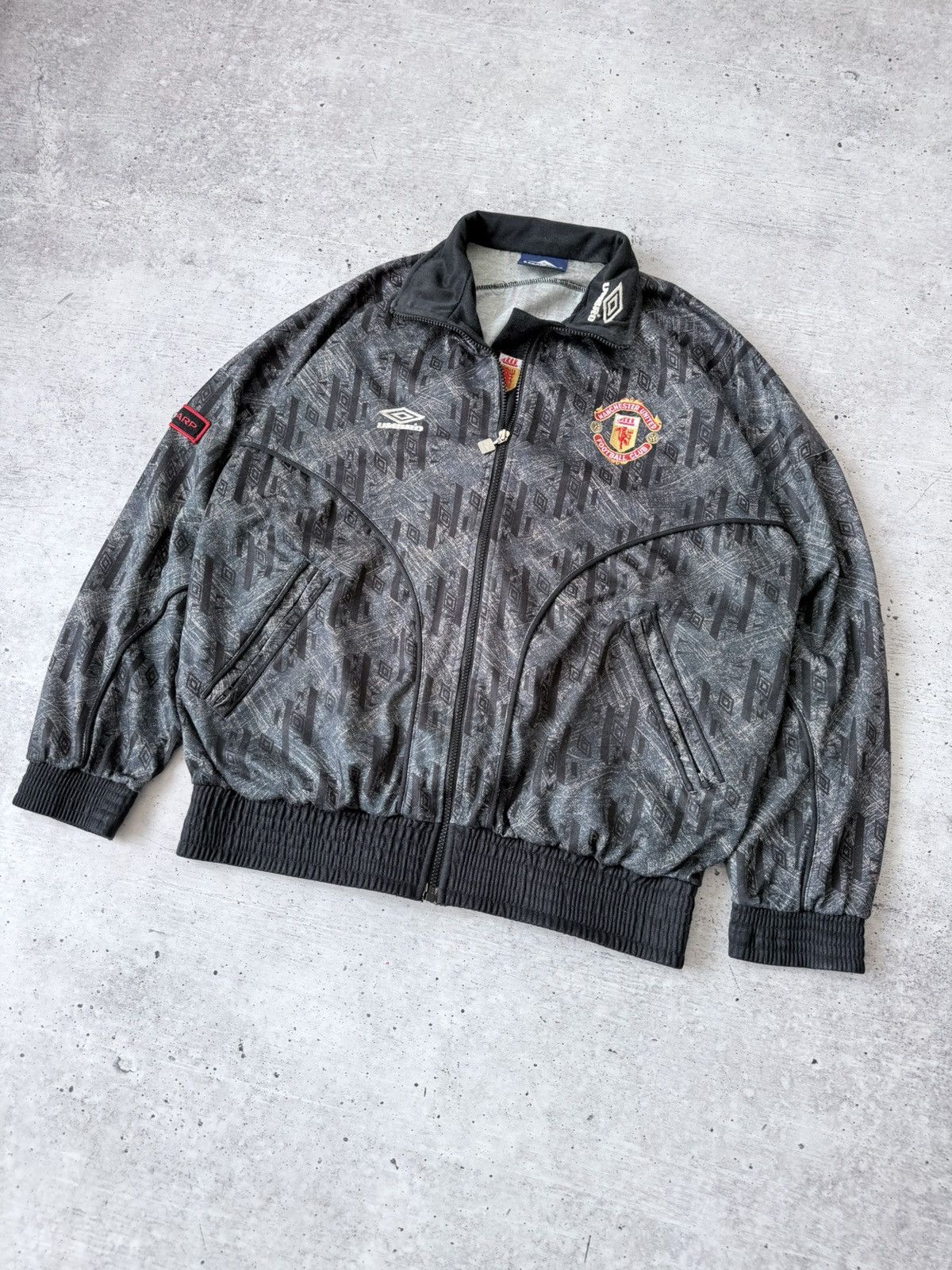 Umbro 🩸RARE🩸Umbro Manchester United Vintage 1992/1993 Sharp Jacket Size US L / EU 52-54 / 3 - 3 Thumbnail