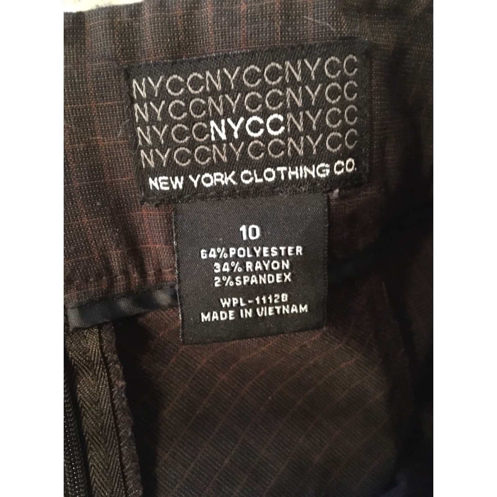 Vintage New York Clothing Skirt Women Brown Plaid Size 10 Knee-Length Pencil Pleated Back Zipper Lined Regular 16” Waist 22” Size 32" / US 10 / IT 46 - 3 Thumbnail