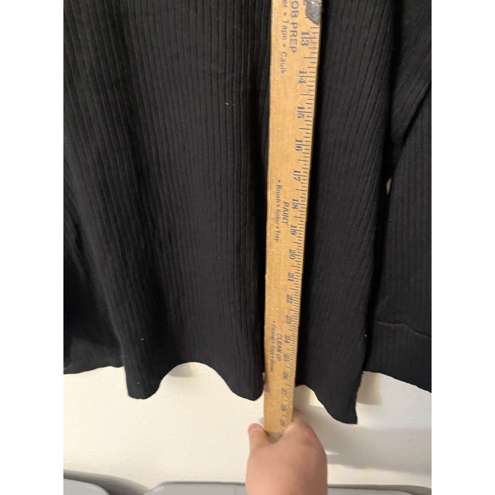 American Eagle Outfitters American Eagle Outfitters Women's Long Sleeve Black Large V Neck Size L / US 10 / IT 46 - 4 Thumbnail