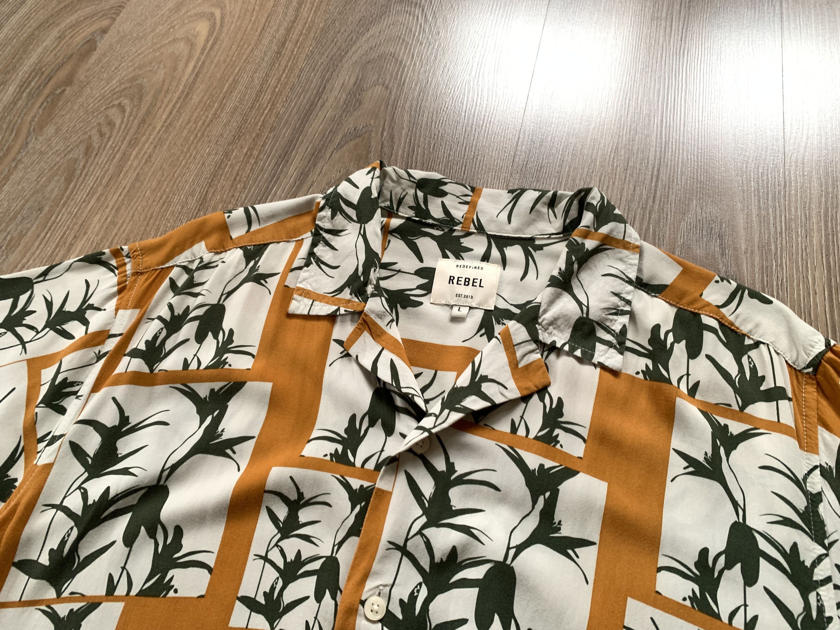 Rebel8 Rebel Printed Hawaiian Shirt Size US L / EU 52-54 / 3 - 4 Thumbnail