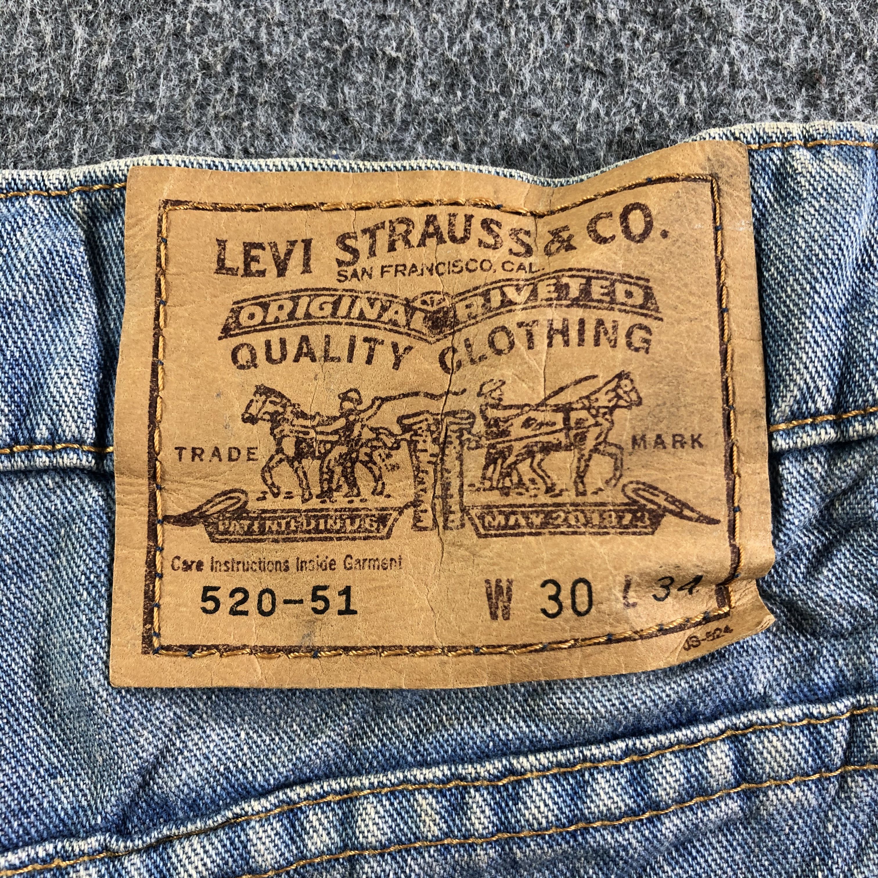 Levi's Vintage Blue Wash Levis 520 Jeans-J3930 Size US 29 - 5 Thumbnail
