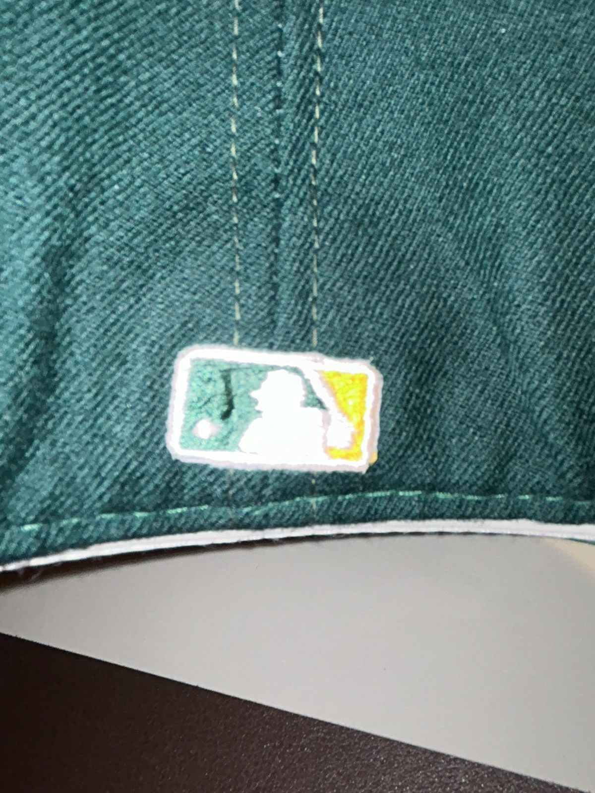 Vintage Vintage Oakland As 1990s size 73/4 Size ONE SIZE - 6 Thumbnail