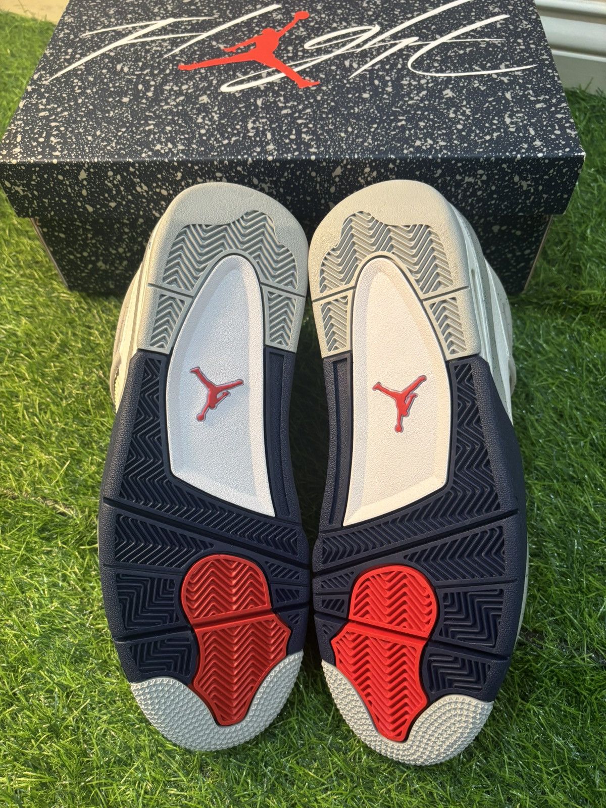Jordan Brand Jordan 4 midnight navy Size US 10 / EU 43 - 5 Thumbnail