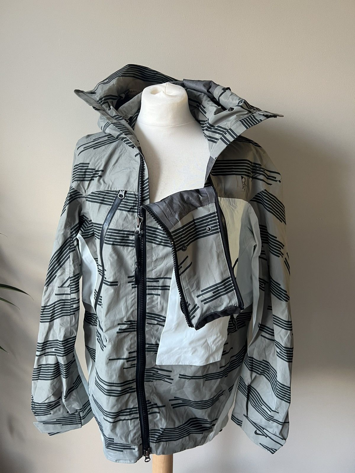 Nike ACG NikeLab ACG Alpine Jacket x Errolson Hugh x Acronym Size US S / EU 44-46 / 1 - 13 Thumbnail