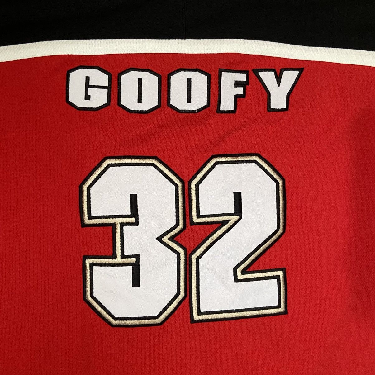 Disney Disney Goofy Guardians #32 Vintage Hockey Jersey Men’s XL Size US XL / EU 56 / 4 - 7 Thumbnail