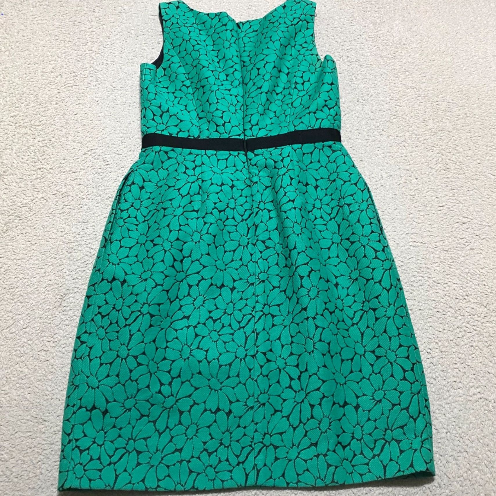 Vintage Shoshanna Dress Green Floral A-Line Sleeveless Pockets Lined V-Neck Womens Size 4 Short Party/Cocktail Size S / US 4 / IT 40 - 2 Thumbnail
