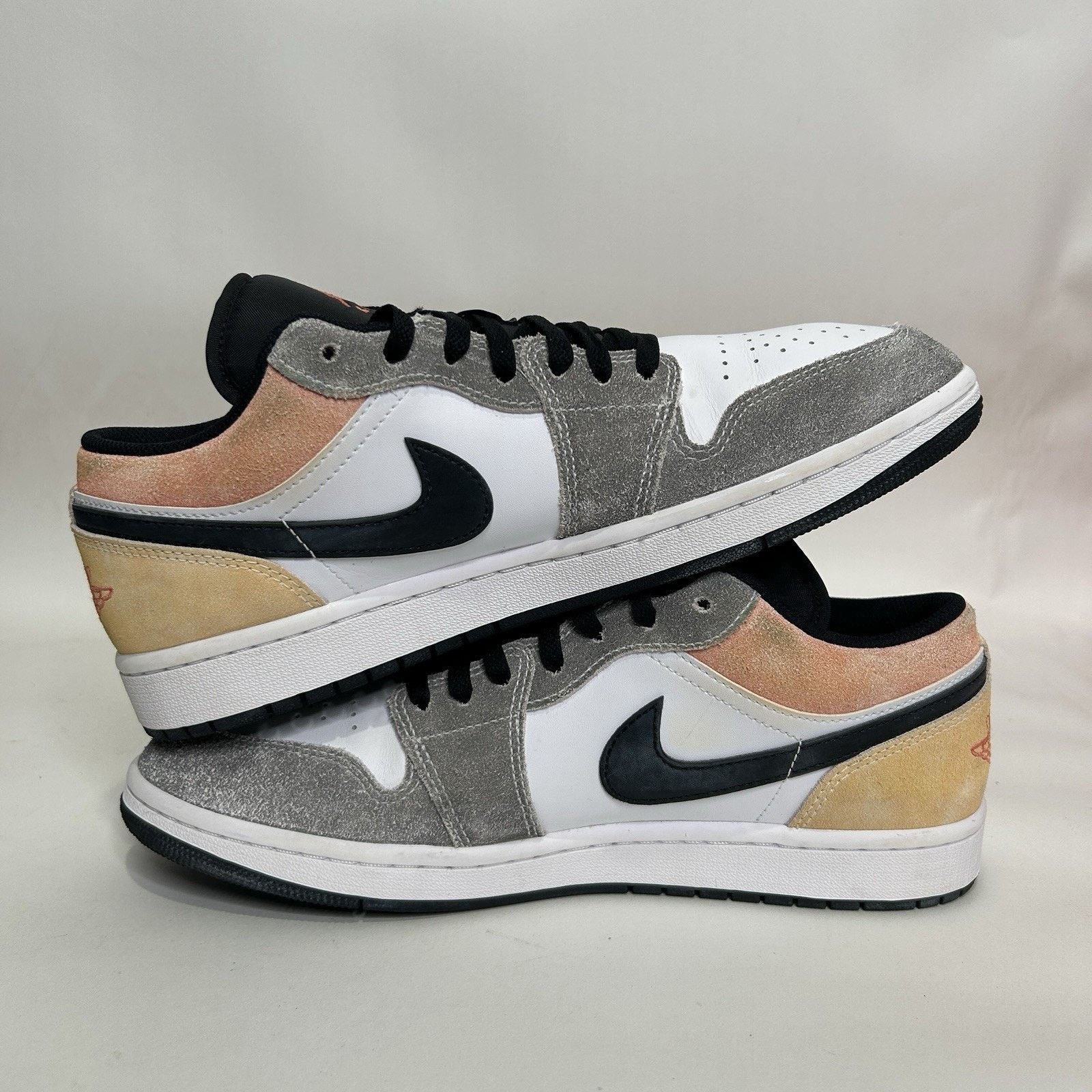 Nike Nike Air Jordan 1 Retro Low SE “Flight Club” Size US 10 / EU 43 - 2 Thumbnail
