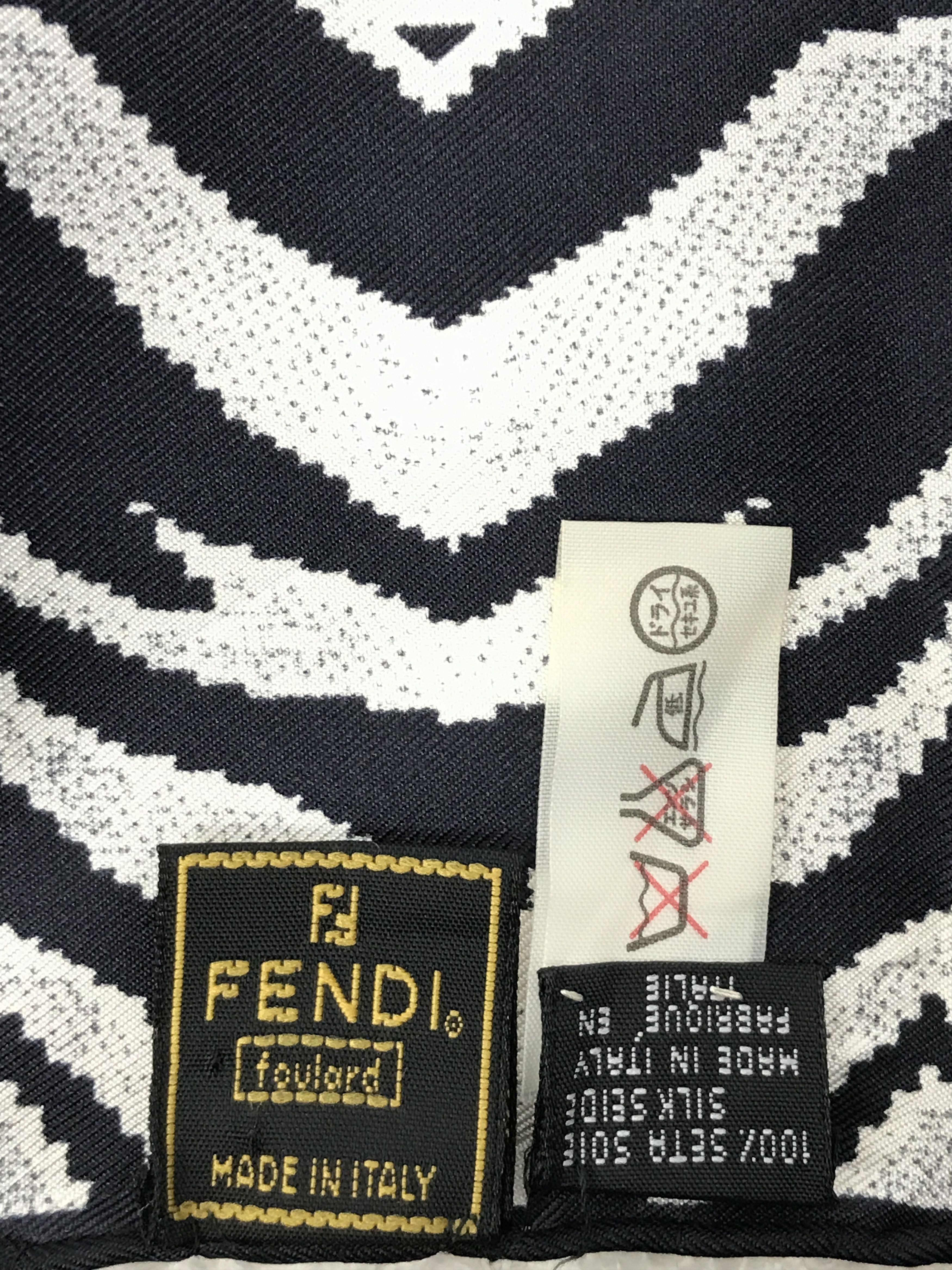 Fendi × Vintage Vintage Fendi Zebra Printed Silk Scarf Size ONE SIZE - 5 Thumbnail