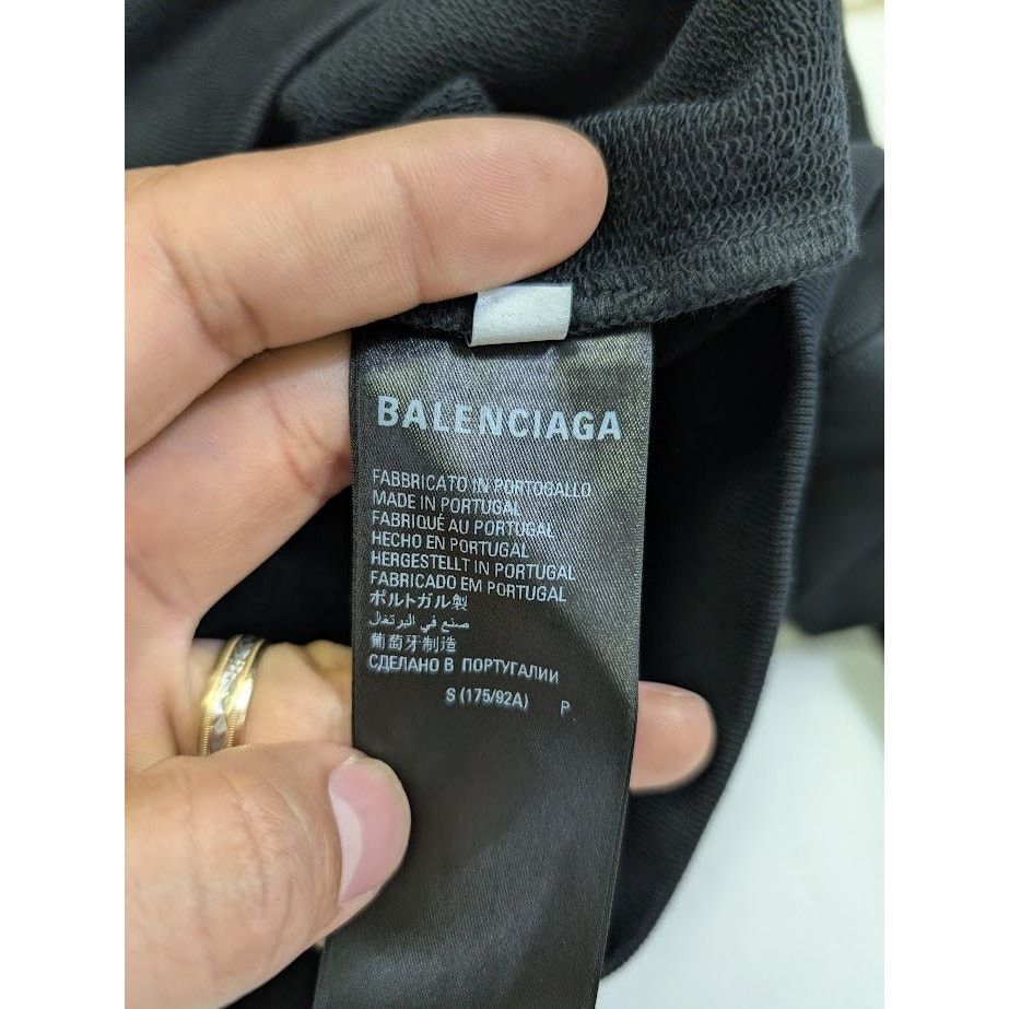 Balenciaga o1rshd1 Moll Bouclet Large Fit Hoodie in Black/White Size US S / EU 44-46 / 1 - 14 Thumbnail