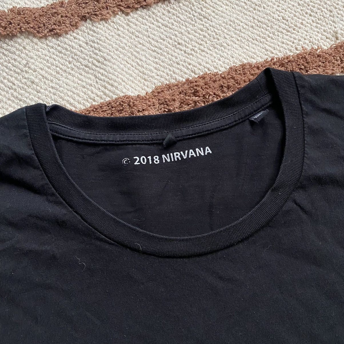 Band Tees NIRVANA Y2K GRUNGE BAND KURT COBAIN LIVE CONCERT T SHIRT Size US XL / EU 56 / 4 - 3 Thumbnail