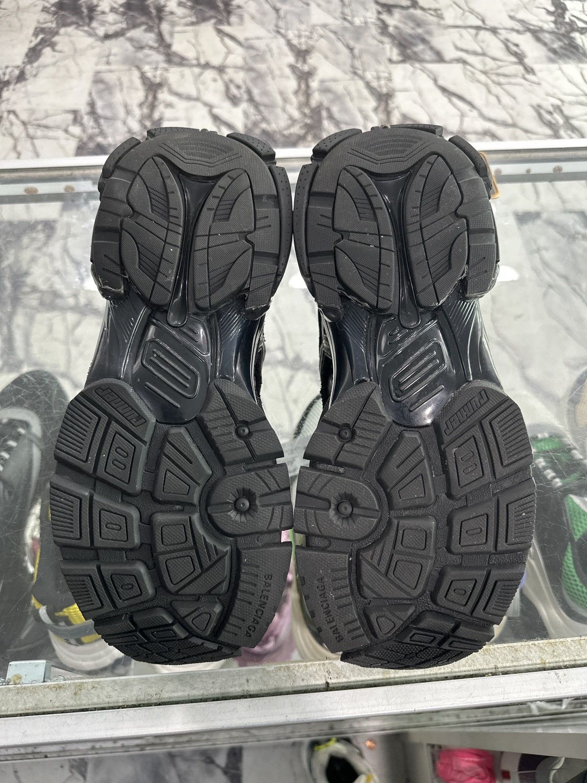 Balenciaga Balenciaga Runners Size US 10 / EU 43 - 3 Thumbnail