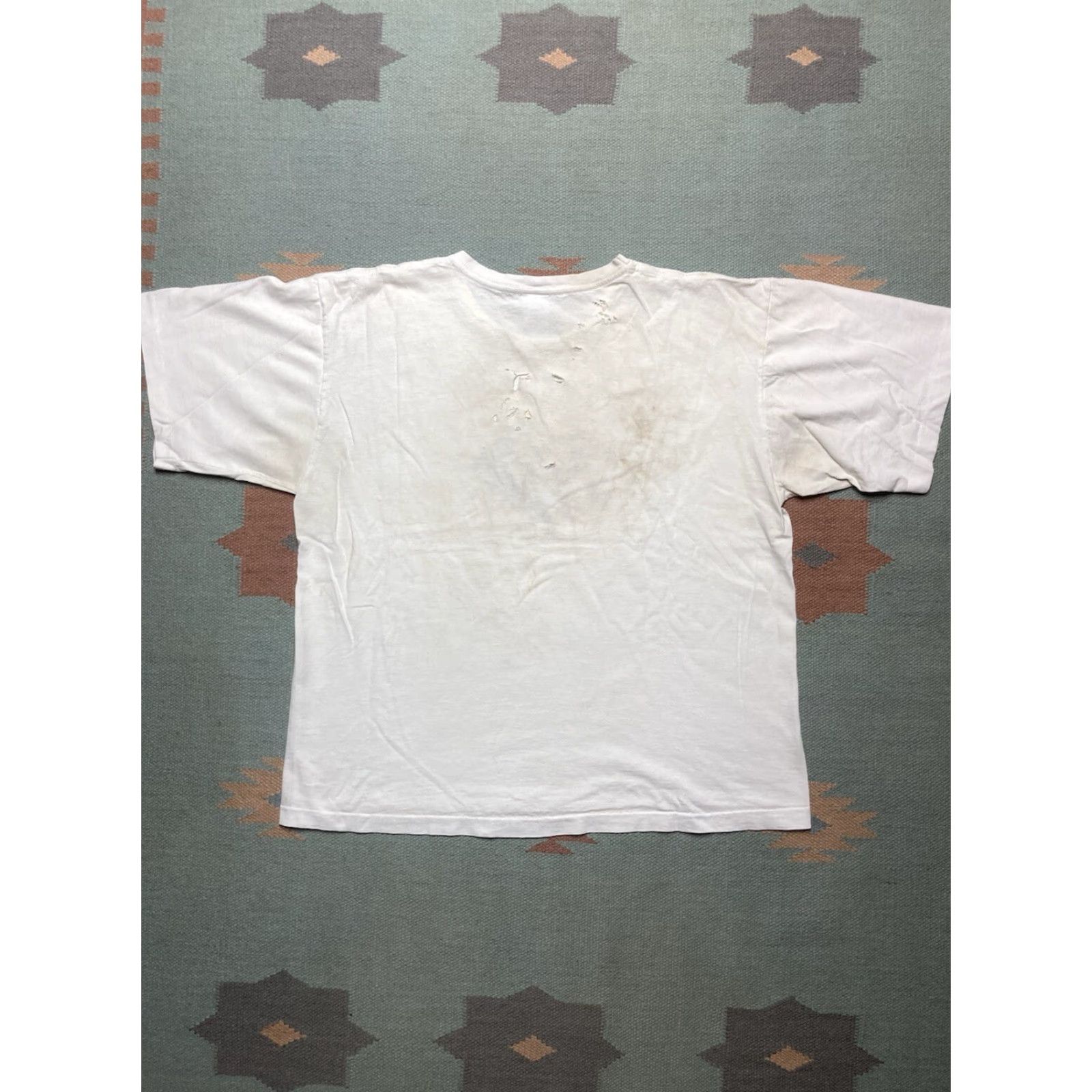 Vintage VINTAGE 90s Columbia T-Shirt Logo Hiking Outdoor Distressed Boxy XL Mens White Size US XL / EU 56 / 4 - 6 Thumbnail