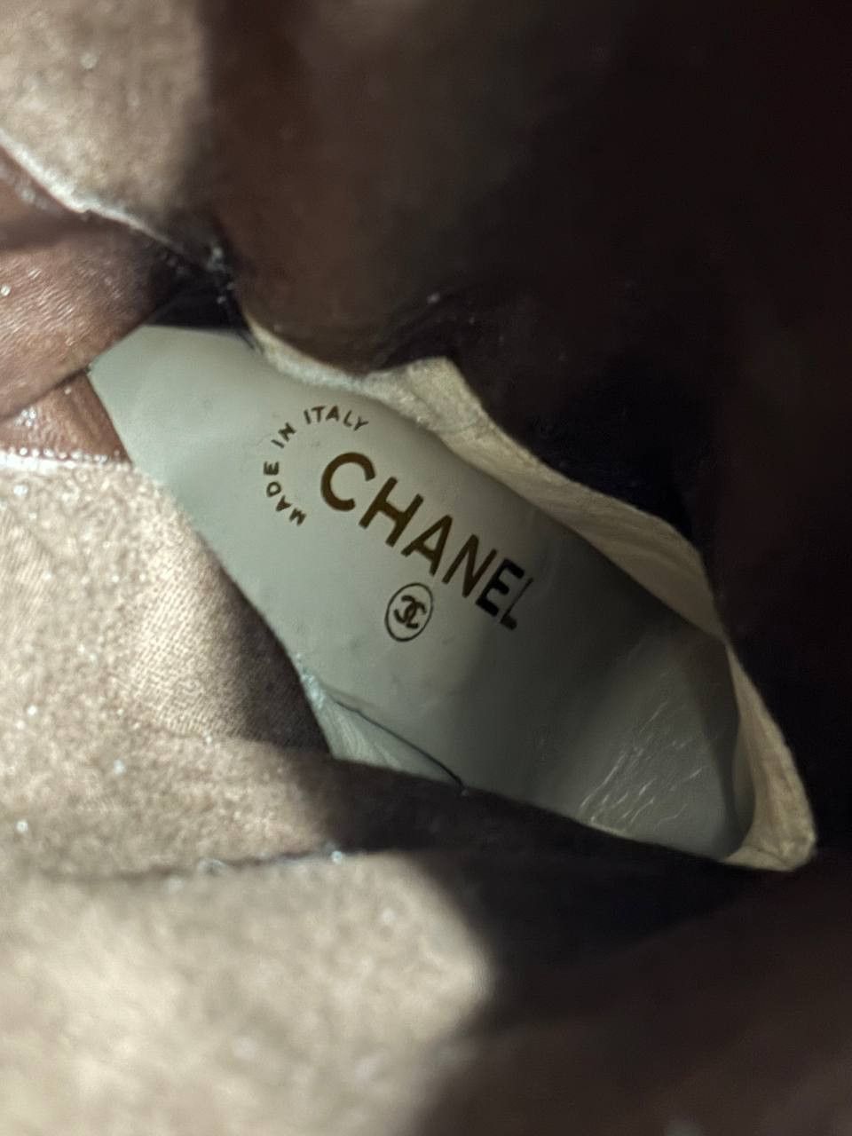 Chanel CHANEL Vintage CC Logo Brown Leather Knee High Boots Size US 5.5 / IT 35.5 - 16 Thumbnail