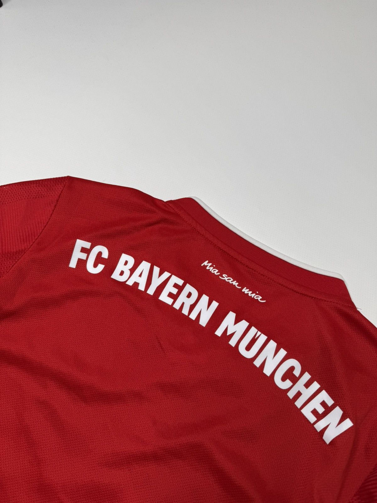 Vintage FC Bayern Munchen 20/21 home jersey swag blokecore y2k 00s Size XS / US 0-2 / IT 36-38 - 8 Thumbnail