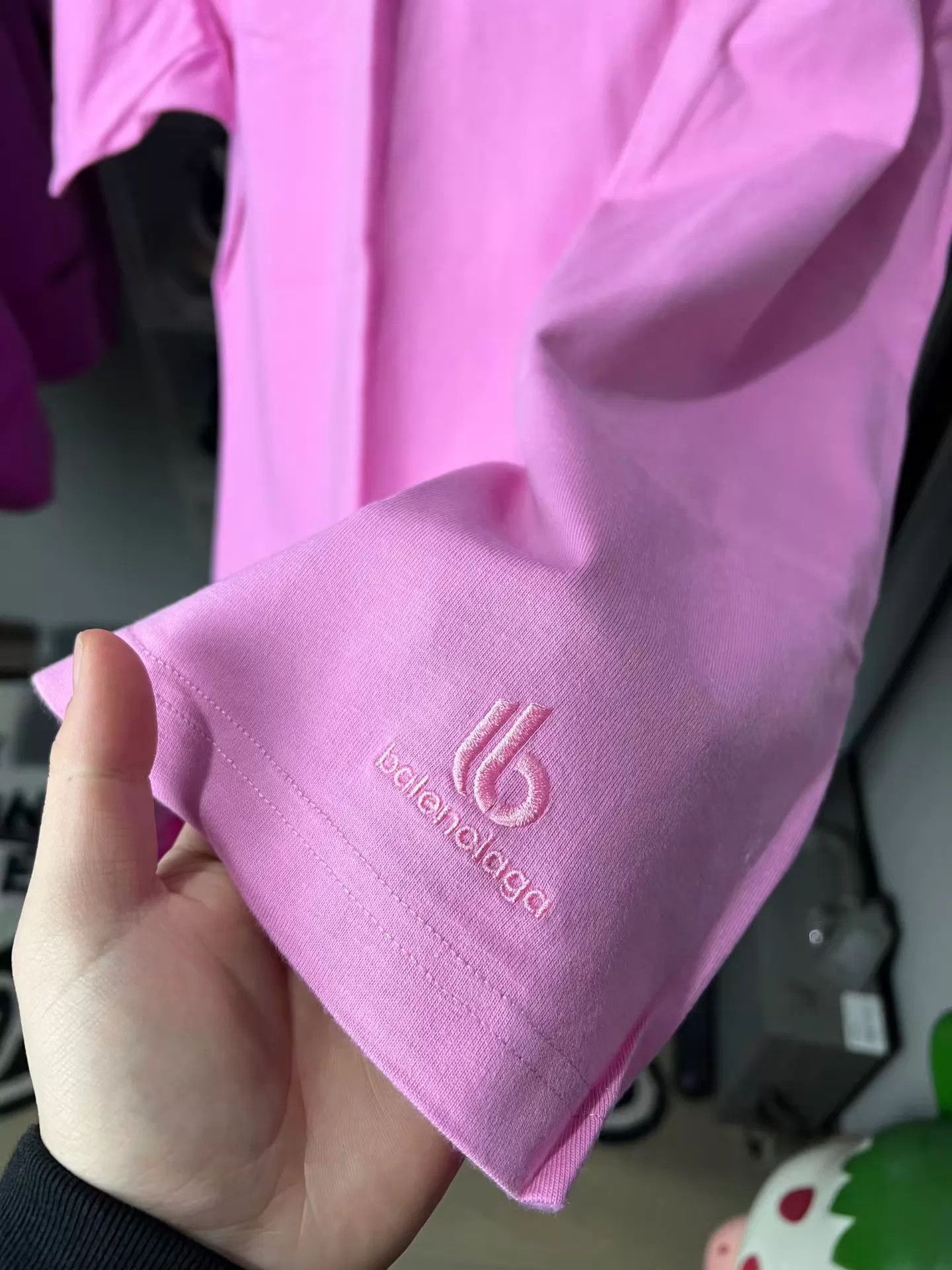 Balenciaga Balenciaga Pink Short Sleeve 3 Like New Size US L / EU 52-54 / 3 - 4 Thumbnail