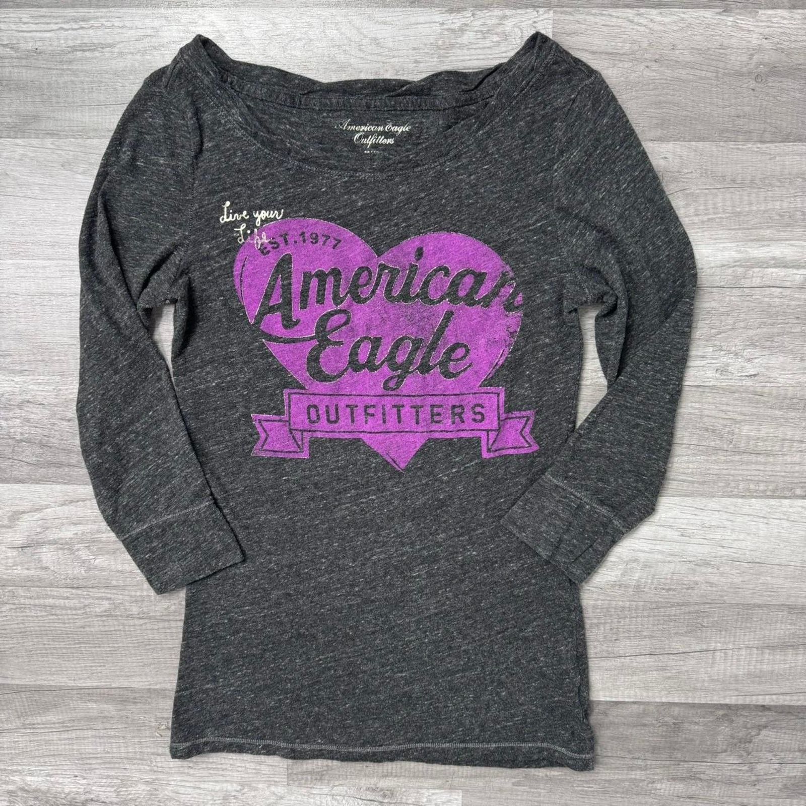 American Eagle Outfitters American Eagle Heart Fitted Shirt Gray 3/4 Sleeves Medium Size M / US 6-8 / IT 42-44 - 5 Thumbnail