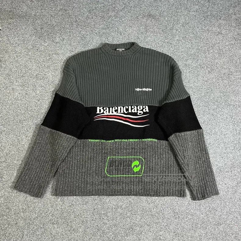 Balenciaga Balenciaga Patchwork Wave Sweater Size US S / EU 44-46 / 1 - 1 Thumbnail