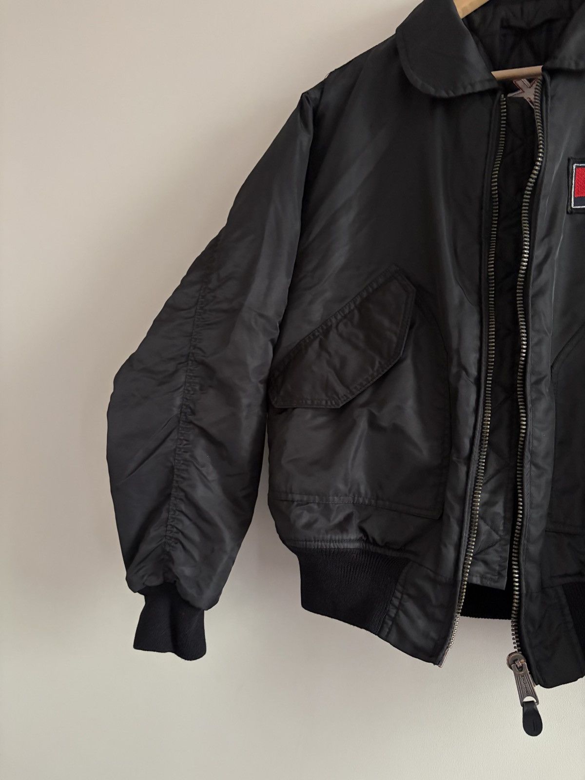 Vintage KISS CWU-45 Bomber Jacket Military Flight Style Size US M / EU 48-50 / 2 - 3 Thumbnail