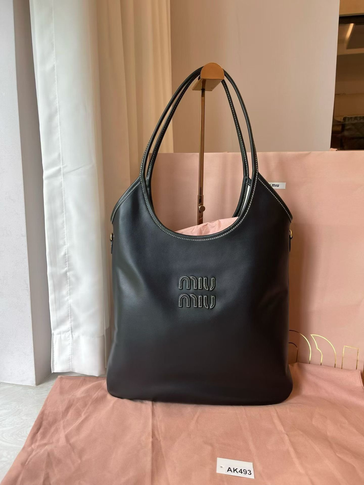 Miu Miu Pre-loved Bag Brand new condition Size ONE SIZE - 1 Thumbnail