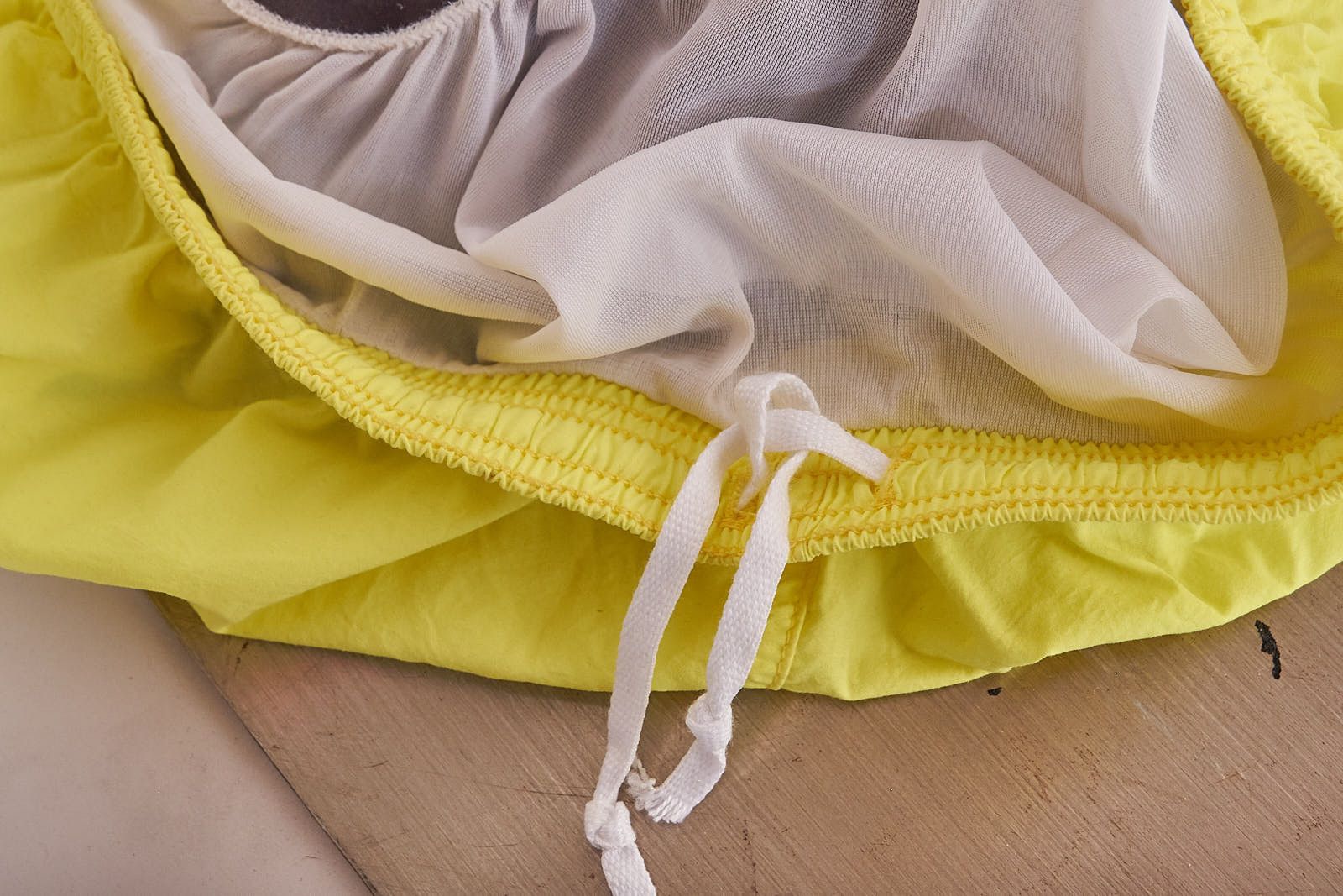 O'Neill Vintage Deadstock O’Neill Neon Yellow Surf Swim Shorts Size US 40 / EU 56 - 7 Thumbnail